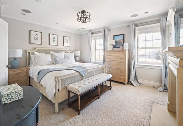 4 Mount Vernon St PH, Boston, MA 02129