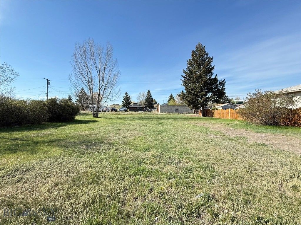 1032 Milwaukee Avenue, Deer Lodge, MT 59722 — exterior