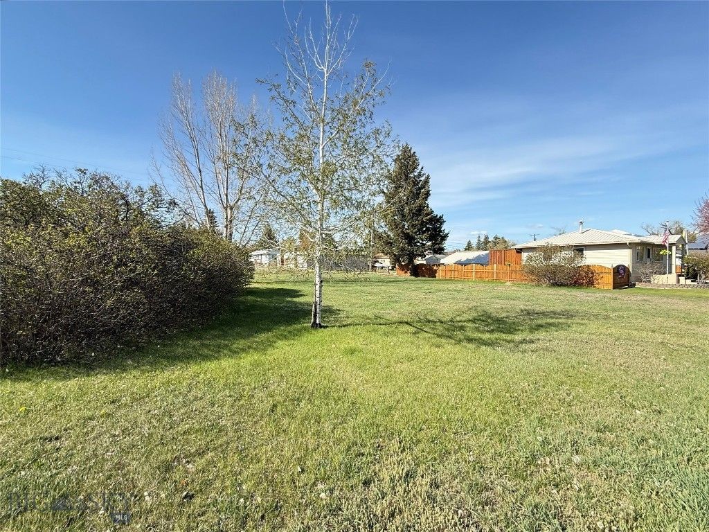 1032 Milwaukee Avenue, Deer Lodge, MT 59722 — photo 2