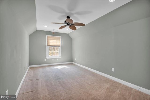 143 RUSSELL AVE, Sicklerville, NJ 08081