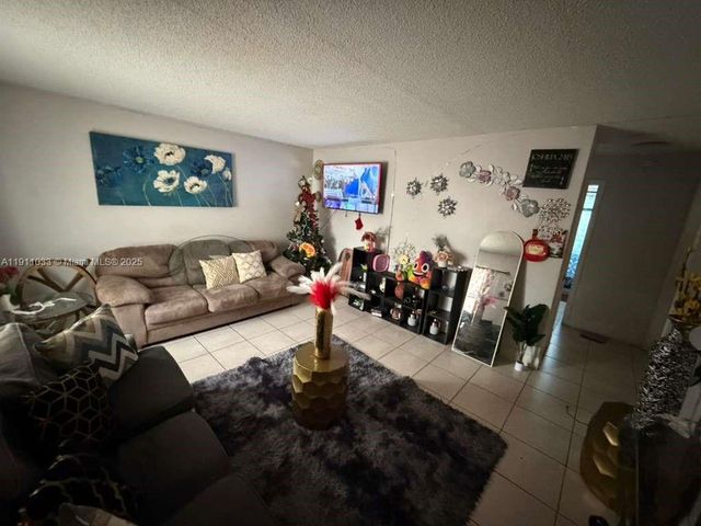 1829 N A St 64, Lake Worth, FL 33460