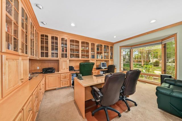 19250 Hayden COURT, Brookfield, WI 53045