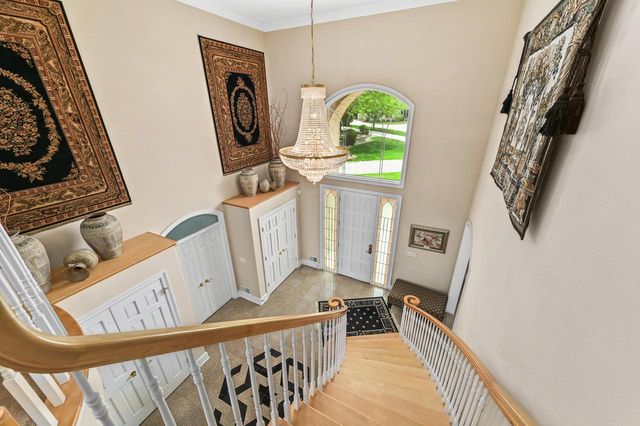 19250 Hayden COURT, Brookfield, WI 53045