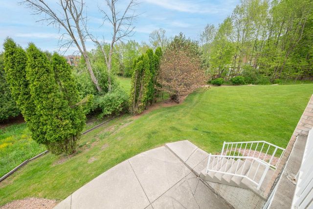 19250 Hayden COURT, Brookfield, WI 53045