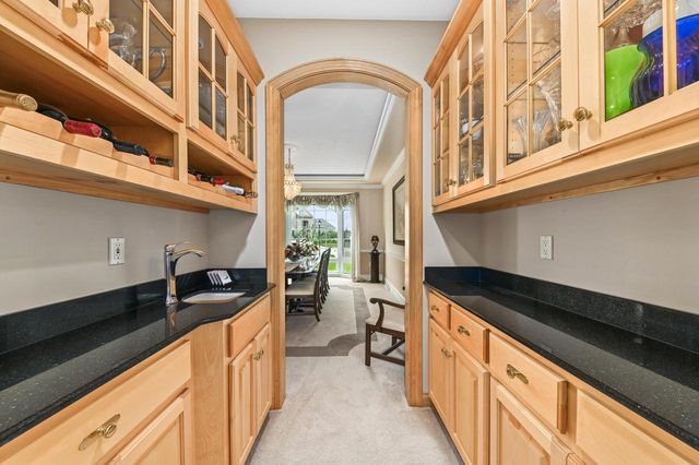 19250 Hayden COURT, Brookfield, WI 53045