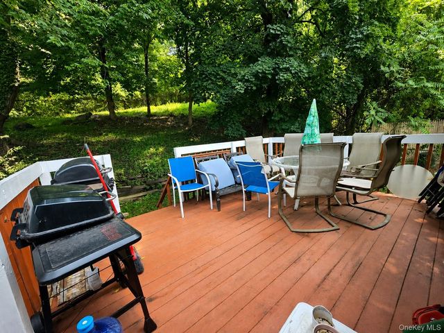 14 Rock Drive, Valley Cottage, NY 10989
