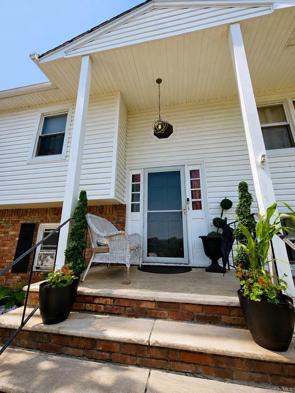 14 Rock Drive, Valley Cottage, NY 10989 — photo 3