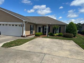 1902 Middle Summit Drive, Dalton, GA 30721