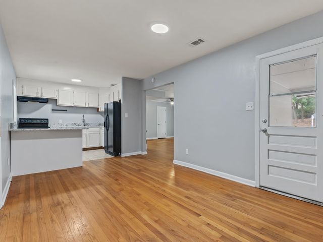 868 Tamarack Avenue, Tallahassee, FL 32303