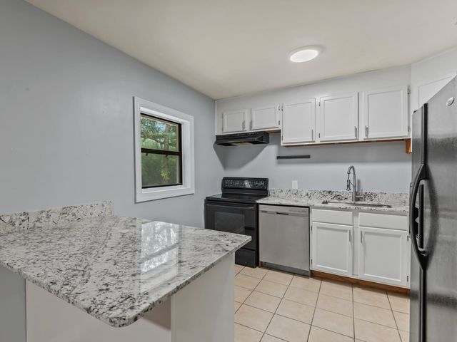 868 Tamarack Avenue, Tallahassee, FL 32303