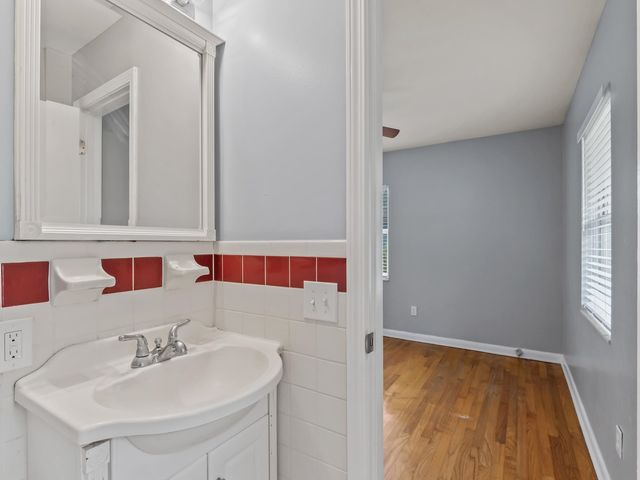 868 Tamarack Avenue, Tallahassee, FL 32303