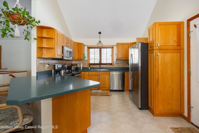 297 Turkey Hill Road, Clermont, NY 12571