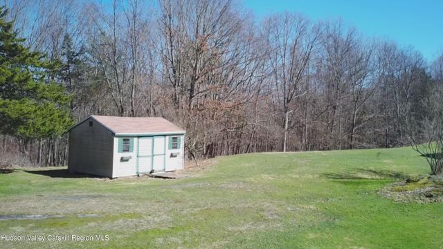 297 Turkey Hill Road, Clermont, NY 12571