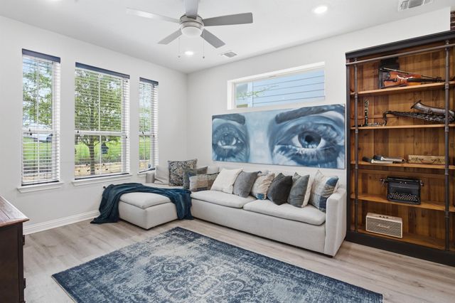 8525 Leroi DR 368, Austin, TX 78744