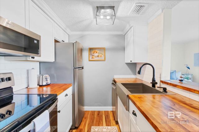 226 Golf Terrace H226, Daphne, AL 36526