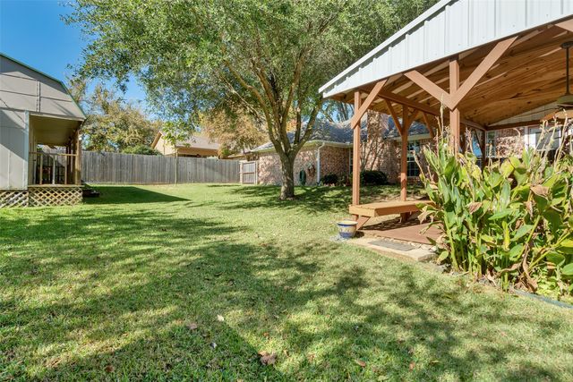 2510 Holiday Street, Denison, TX 75020