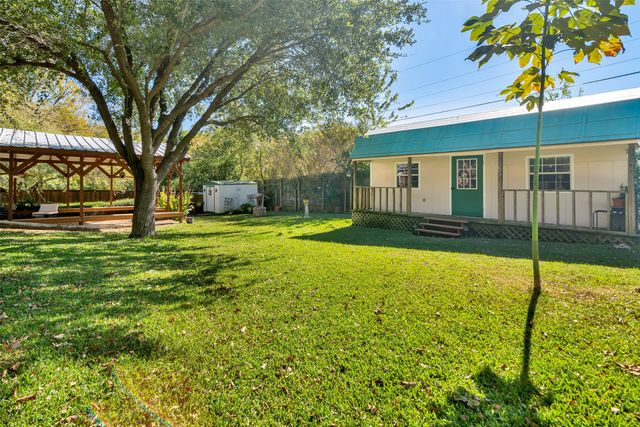 2510 Holiday Street, Denison, TX 75020