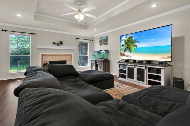 2510 Holiday Street, Denison, TX 75020