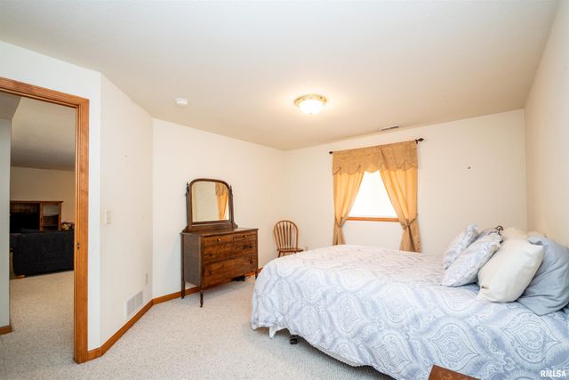 2122 W JUBILEE Lane, Dunlap, IL 61525