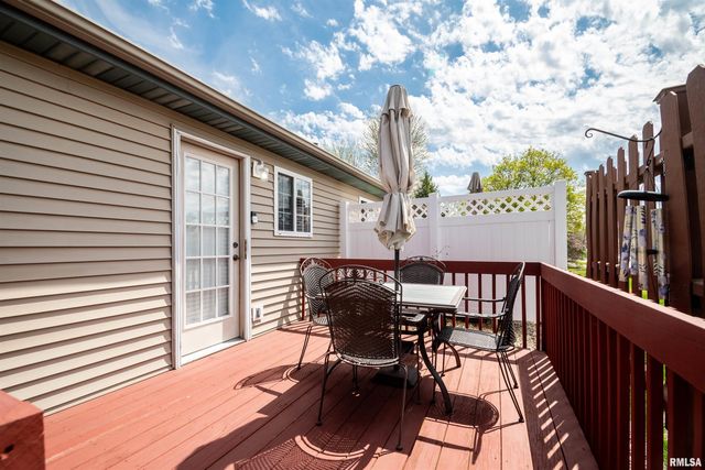 2122 W JUBILEE Lane, Dunlap, IL 61525