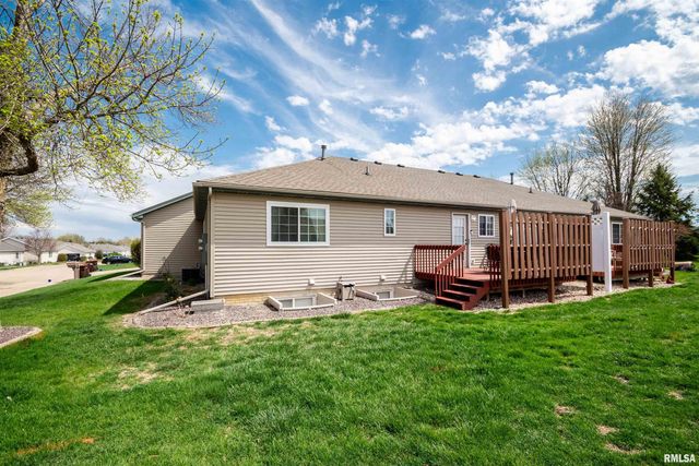 2122 W JUBILEE Lane, Dunlap, IL 61525