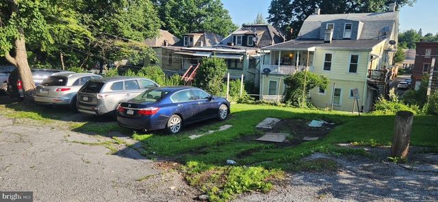 2015-2017 DERRY ST, Harrisburg, PA 17104