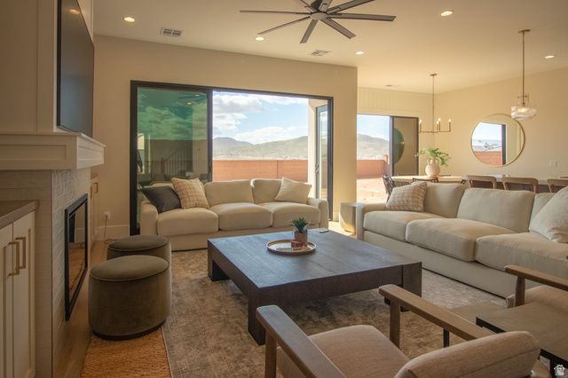 2824 E FRESHET DR, Washington, UT 84780