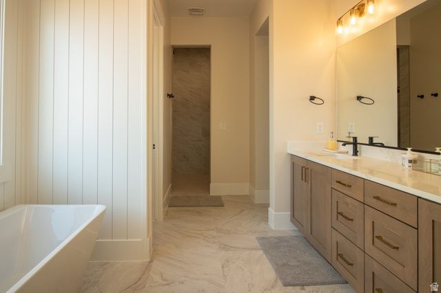 2824 E FRESHET DR, Washington, UT 84780