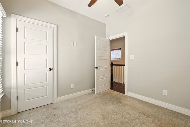 10910 Kings Crown Dr, Prospect, KY 40059