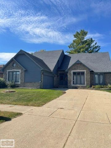 52811 Kelly Street, Macomb Twp, MI 48042