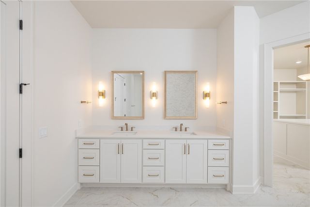 1148 Noah Street, Fayetteville, AR 72703