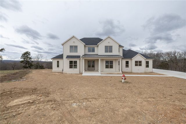 1148 Noah Street, Fayetteville, AR 72703