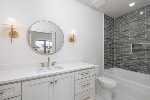 1148 Noah Street, Fayetteville, AR 72703