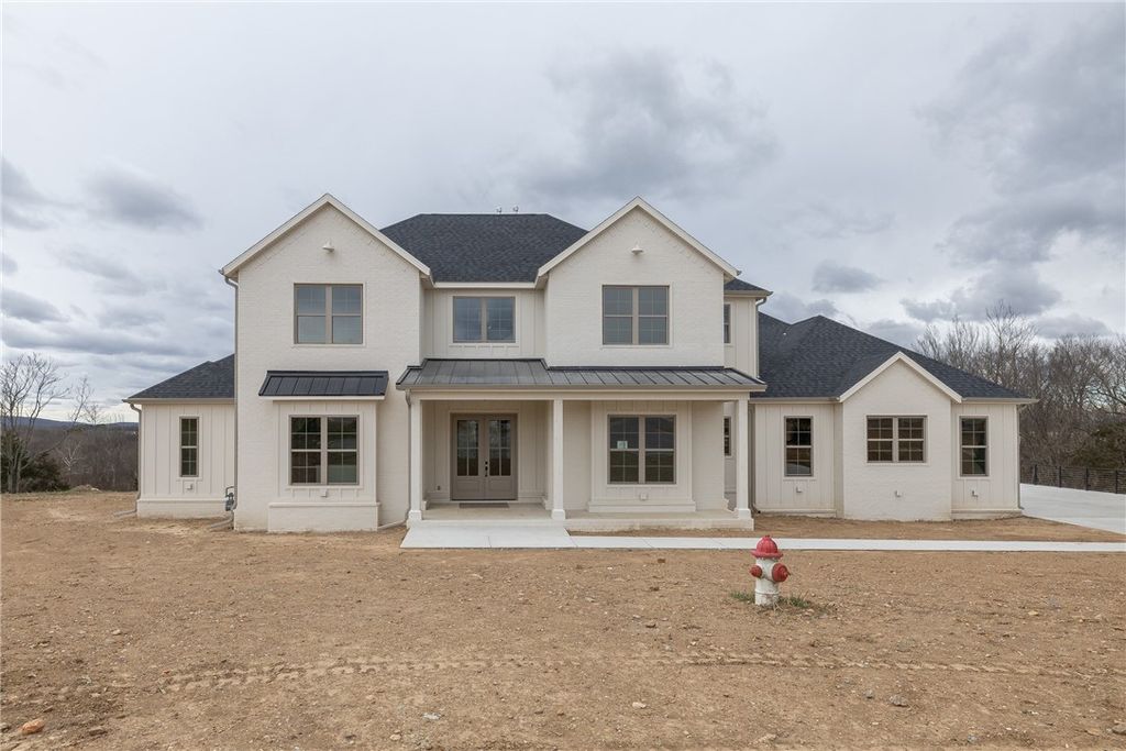 1148 Noah Street, Fayetteville, AR 72703