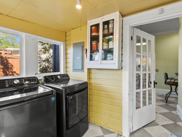 607 Prospect Drive, Decatur, AL 35601