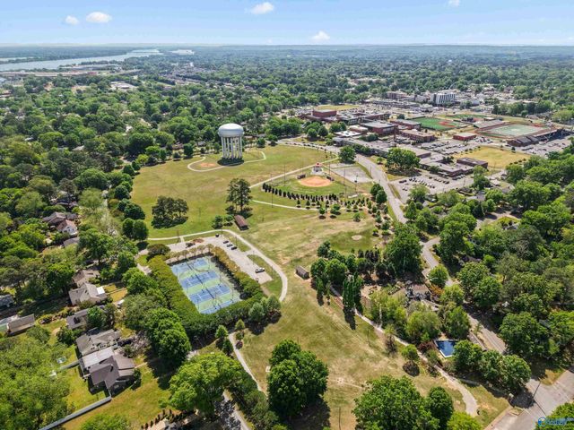 607 Prospect Drive, Decatur, AL 35601