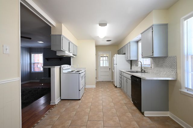 5585 MILFORD RD, Memphis, TN 38120