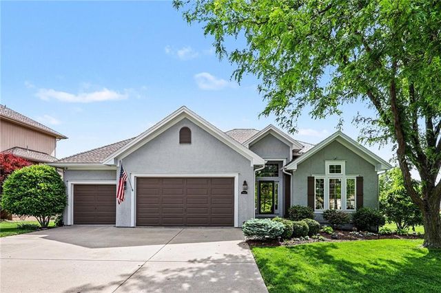 1923 NE 104th Terrace, Kansas City, MO 64155