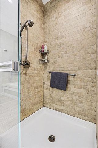 1923 NE 104th Terrace, Kansas City, MO 64155
