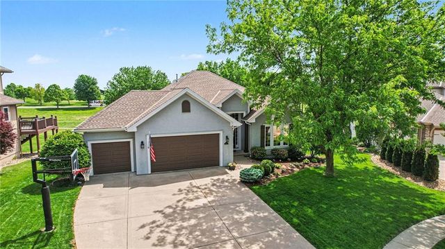 1923 NE 104th Terrace, Kansas City, MO 64155