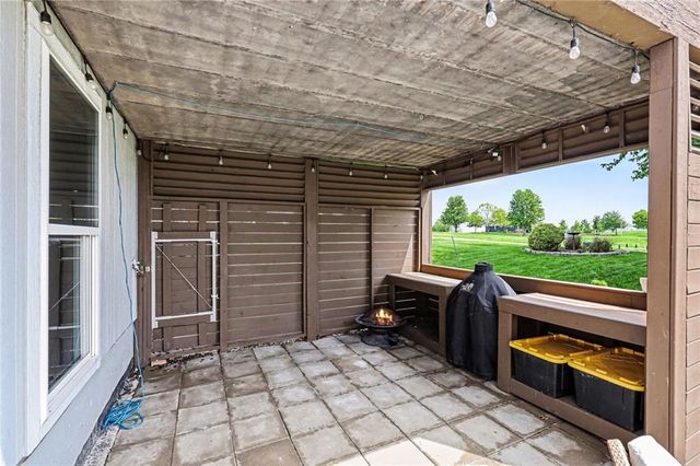 1923 NE 104th Terrace, Kansas City, MO 64155