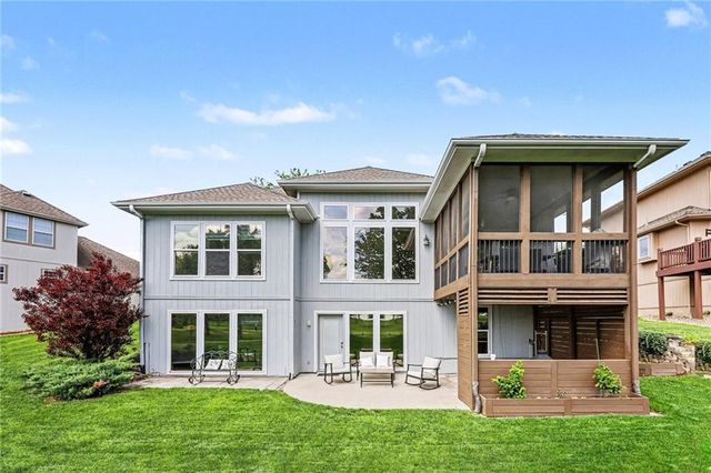 1923 NE 104th Terrace, Kansas City, MO 64155