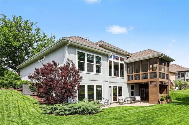 1923 NE 104th Terrace, Kansas City, MO 64155