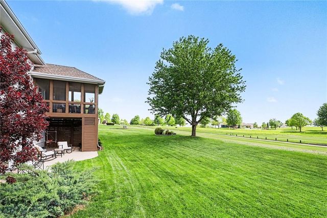 1923 NE 104th Terrace, Kansas City, MO 64155
