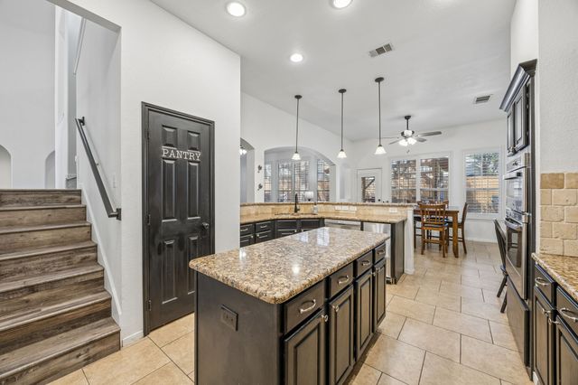 5 Cimarron Court, Trophy Club, TX 76262