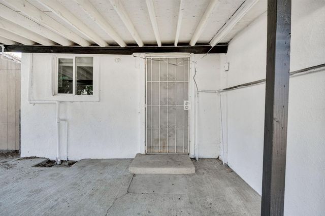 13583 E Parlier Avenue, Parlier, CA 93648