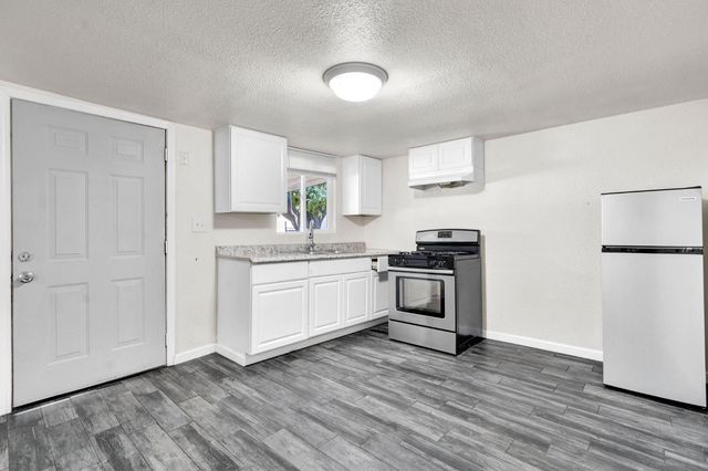 13583 E Parlier Avenue, Parlier, CA 93648