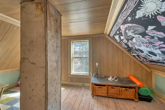 7 Maple Street, Farmington, NH 03835
