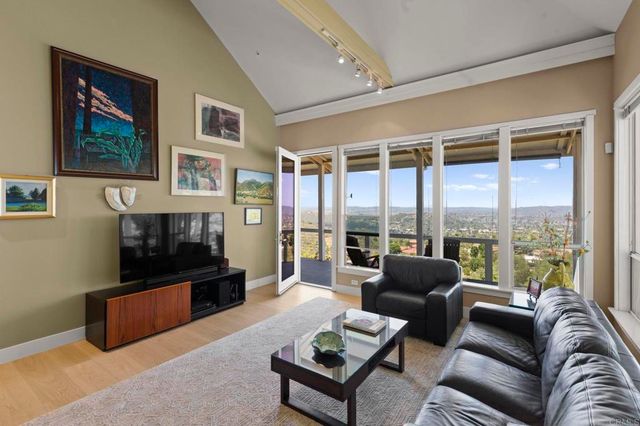 14645 High Valley Road, Poway, CA 92064