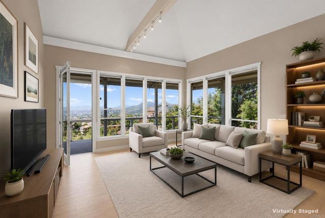 14645 High Valley Road, Poway, CA 92064